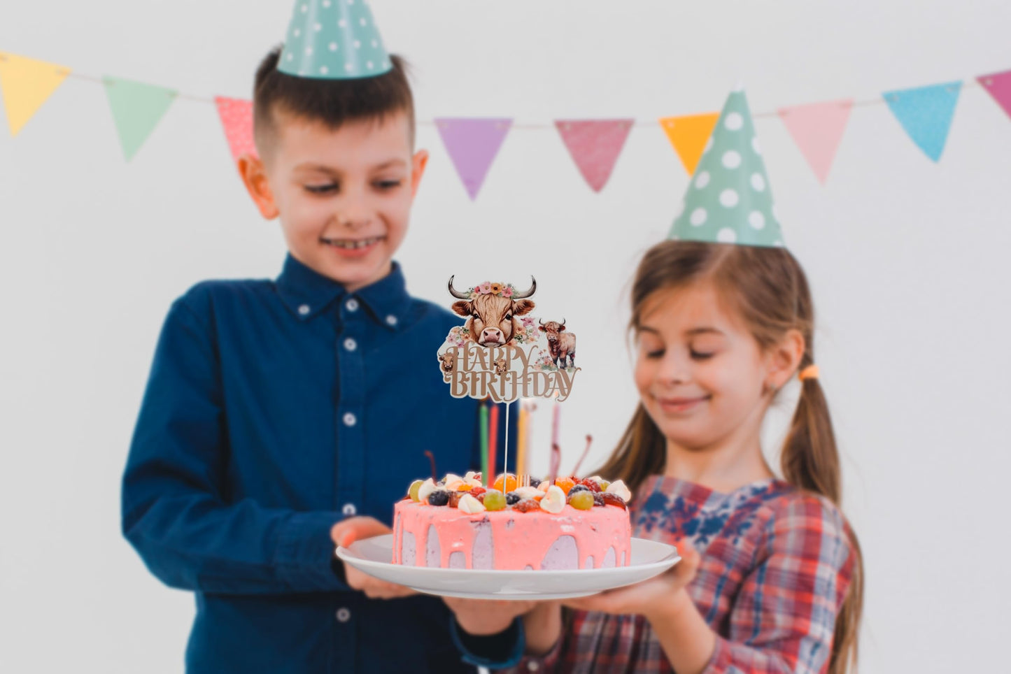 6.7x7.6 Inch Highland Cow Happy Birthday Cake Topper Paper - Highlands Cow Birthday Party Supplies - Brown Glitter Highland Cow Cake Decor for Western Cowboy Theme - Birthday Party Baby Shower