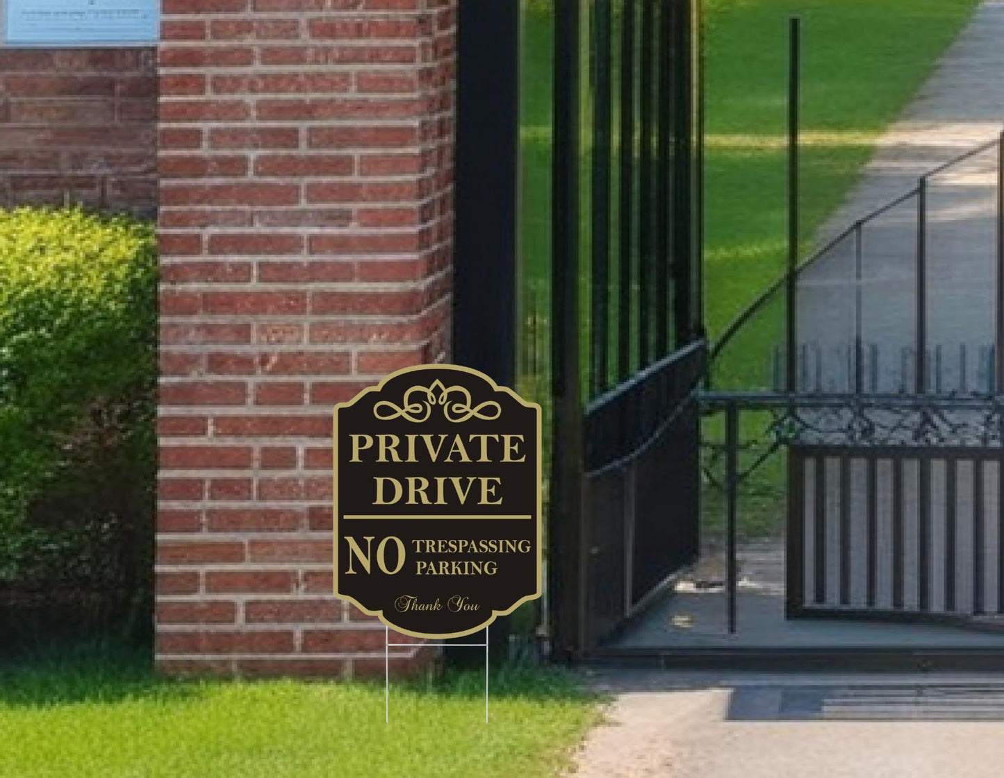 Set of 3 Double Sided 12x16 Inches Private Drive No Trespassing Parking Thank You Signs with Metal H-Stakes - Private Driveway Signs with Stand -Plastic No Parking Sign for Ourdoor